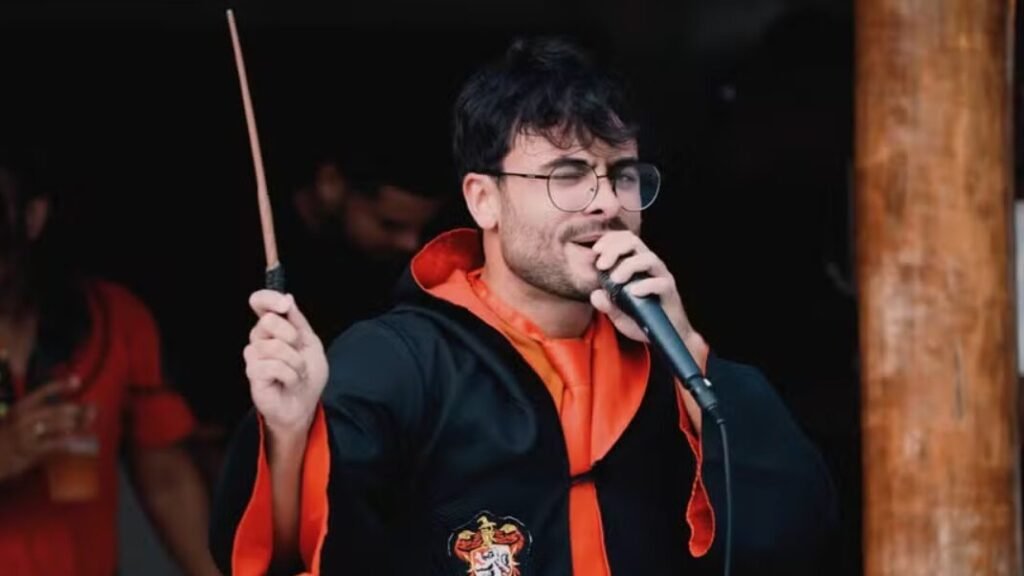 Cantor que usava nome ligado a Harry Potter muda identidade artística