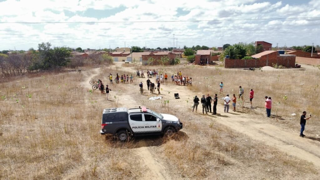 Adolescente de 16 anos é assassinado a tiros em Baraúna Adolescente de 16 anos é assassinado a tiros em Baraúna