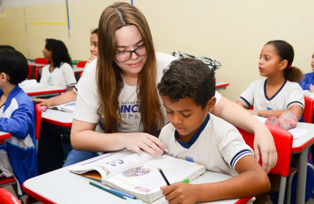 Matrículas para alunos com deficiência começam quarta-feira em Mossoró Matrículas para alunos com deficiência começam quarta-feira em Mossoró