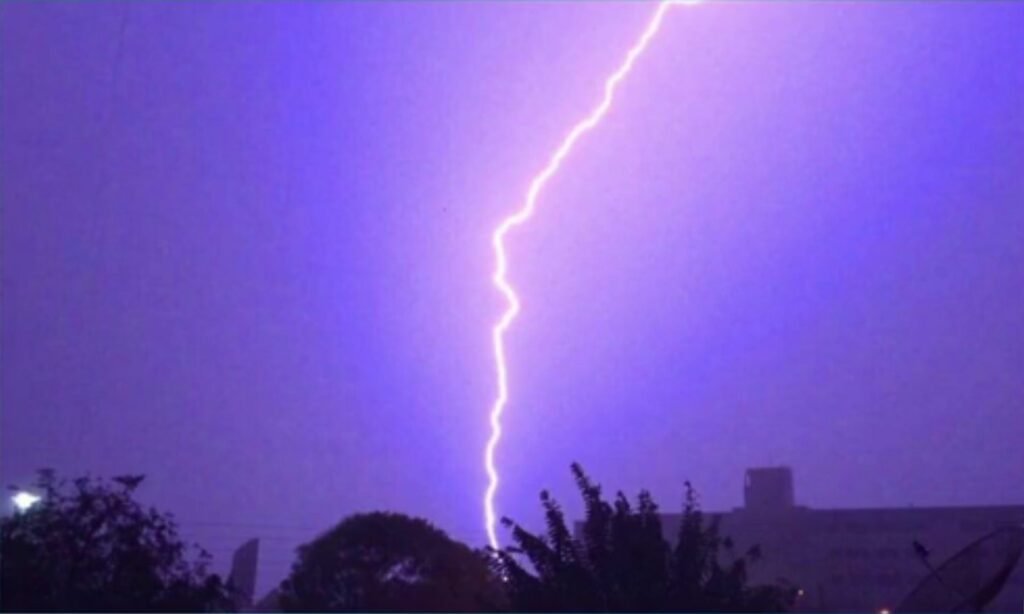 Mais de 43 mil raios atingem o Rio Grande do Norte em 2025