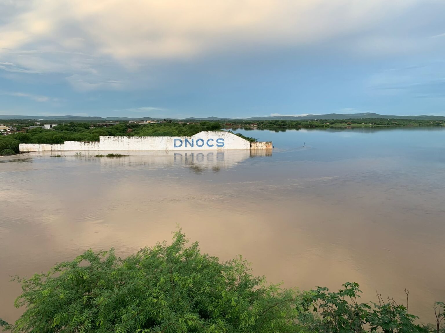 MP exige fim do despejo de esgoto no rio Trairi em Santa Cruz