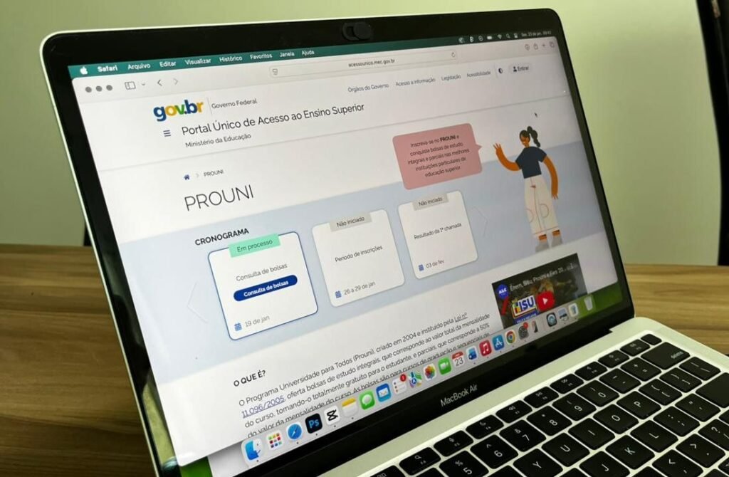 **ProUni abre inscrições para bolsas de estudo na segunda-feira**