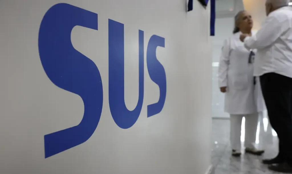 Prazo para adesão ao Mais Médicos Especialistas termina neste domingo Prazo para adesão ao Mais Médicos Especialistas termina neste domingo