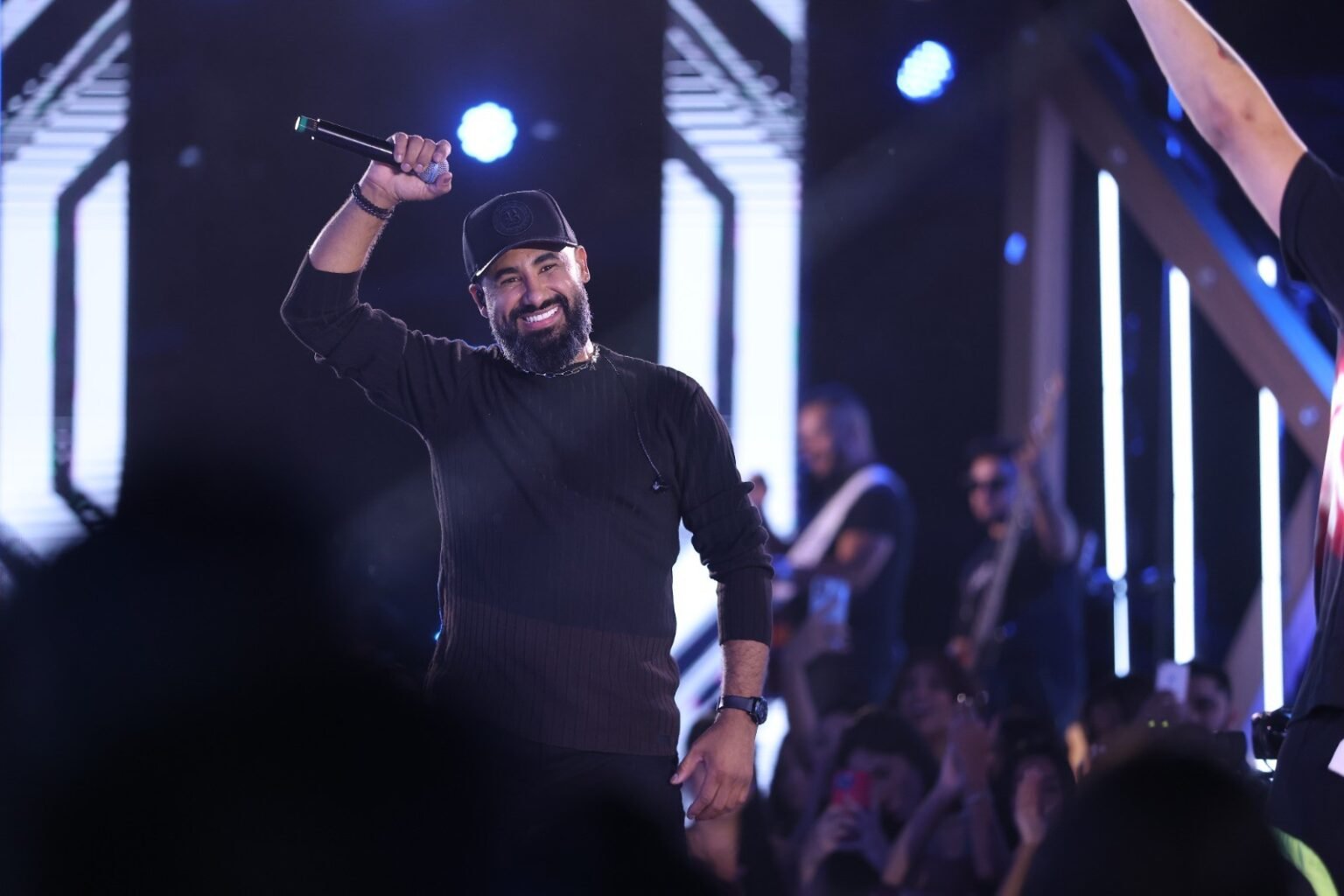 Raí Saia Rodada e Grafith lideram Carnaval de Assú 2026