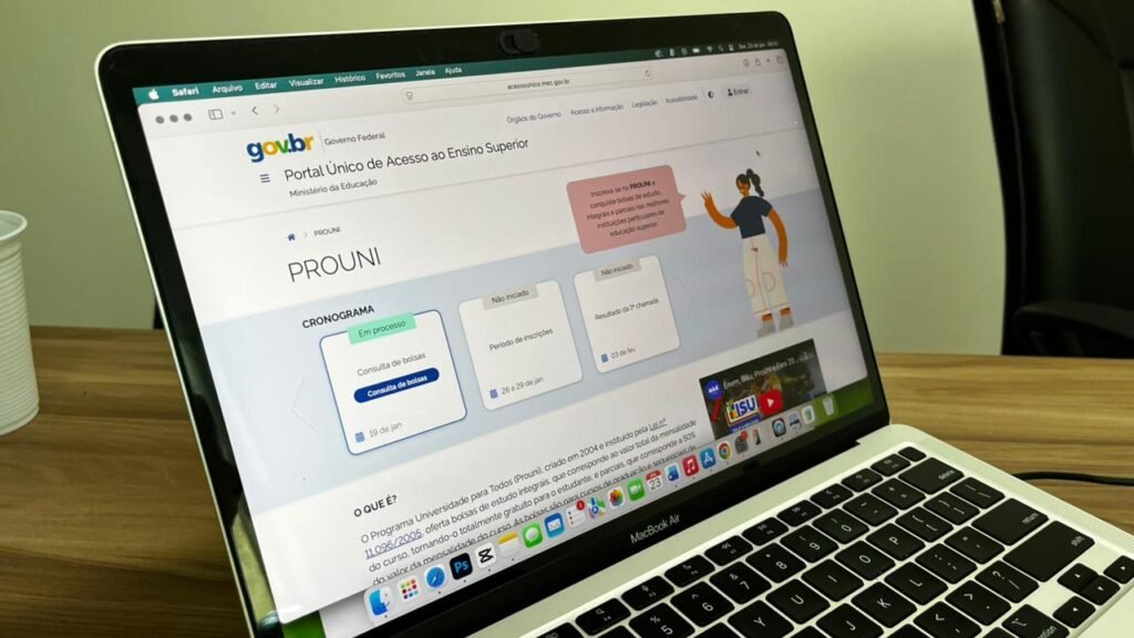 **Prouni 2026: prazo para se inscrever acaba nesta quinta**