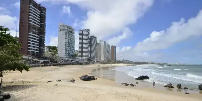 RN tem três praias com banho proibido, aponta boletim RN tem três praias com banho proibido, aponta boletim