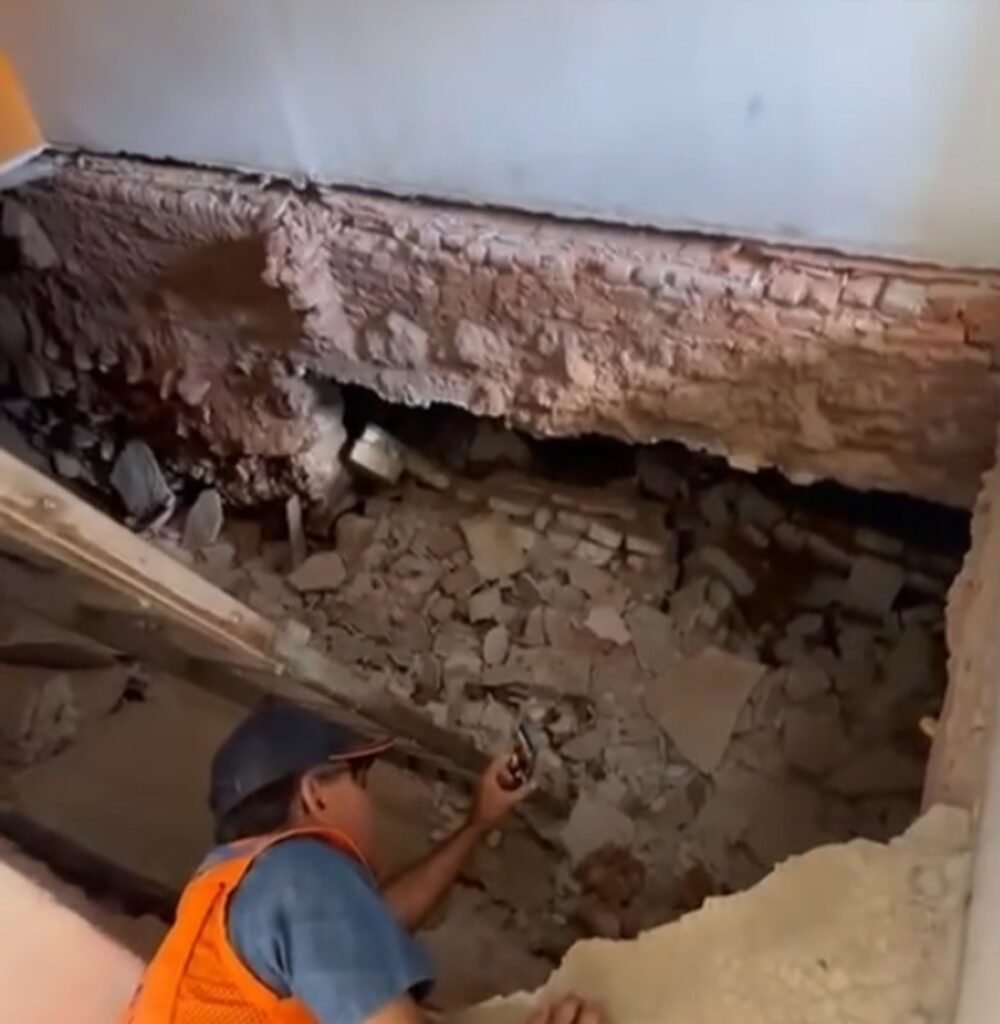 Cratera se abre dentro de casa e moradores são evacuados em Apodi (RN)