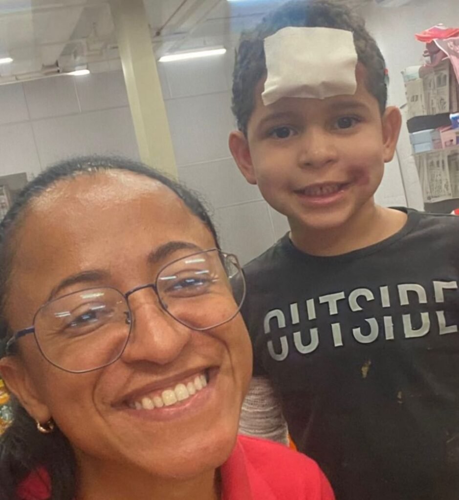 Criança atropelada na RN-177 reencontra motorista que ajudou após acidente Criança atropelada na RN-177 reencontra motorista que ajudou após acidente