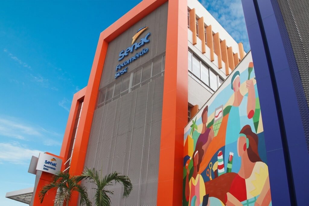 Senac-RN oferece 1,7 mil vagas gratuitas em cursos presenciais e online