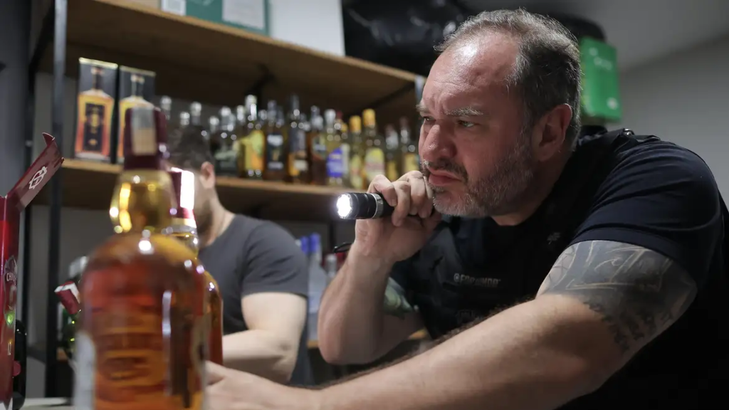 Bebidas adulteradas com metanol acendem alerta para o Carnaval