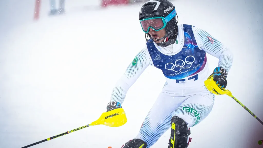 Brasil encerra participação histórica no esqui alpino nos Jogos de Inverno