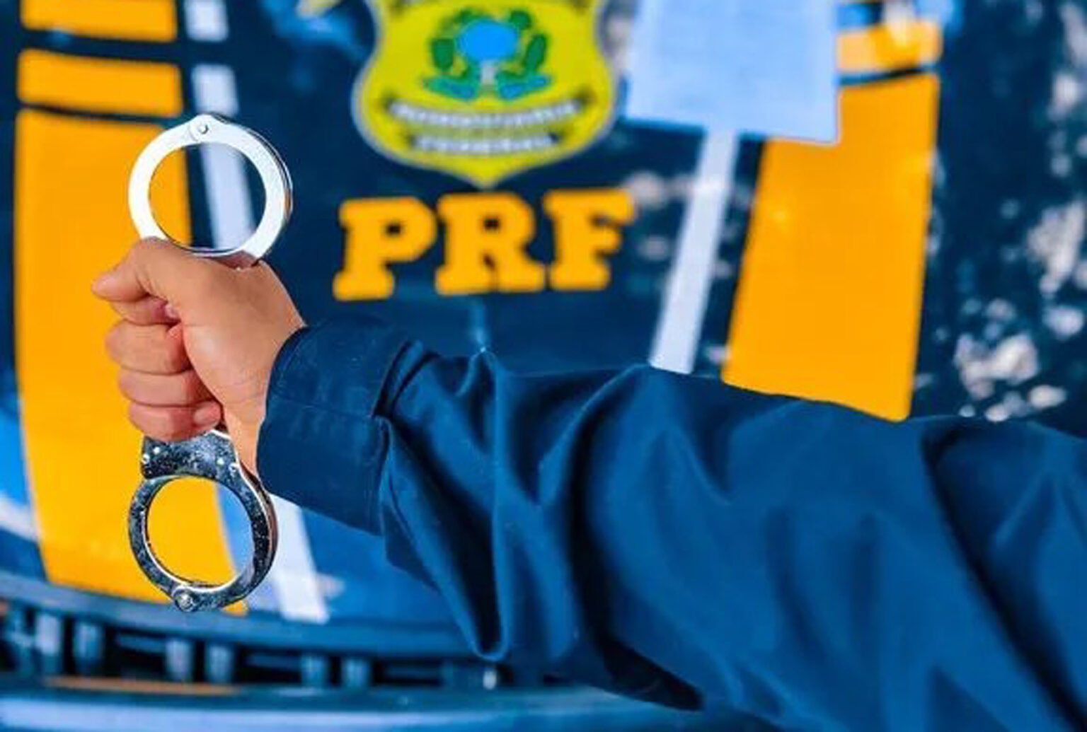 **Homem é preso por importunação sexual dentro de ônibus em Mossoró** **Homem é preso por importunação sexual dentro de ônibus em Mossoró**