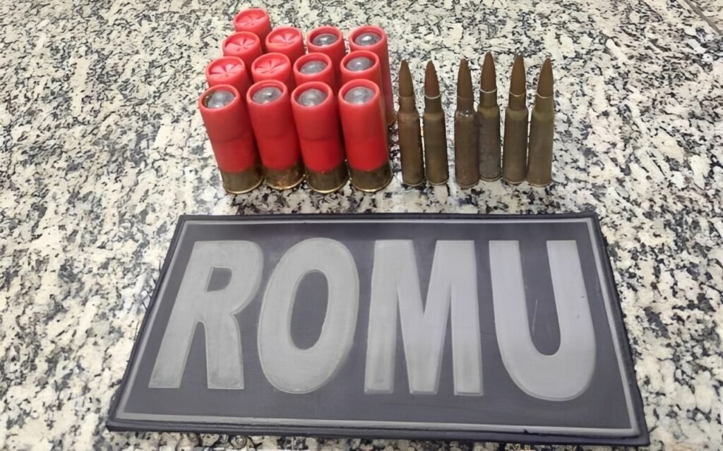 Guardas encontram munições de fuzil e calibre 12 em lixão de Mossoró