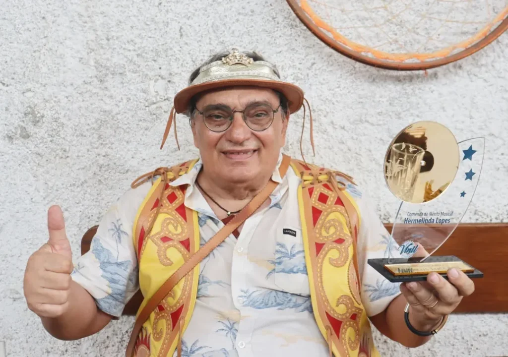Cantor e poeta Marcus Lucenna morre no Rio aos 68 anos