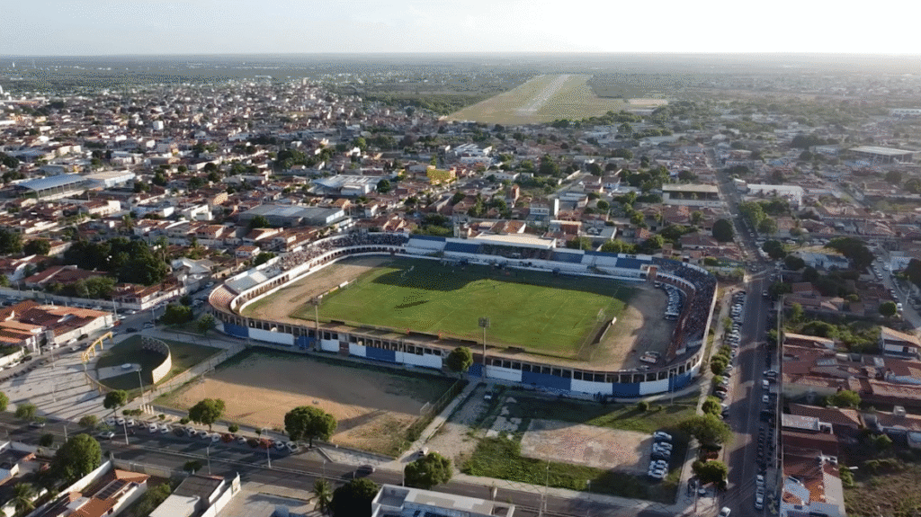 Construtora de Mossoró apresenta proposta para novo estádio
