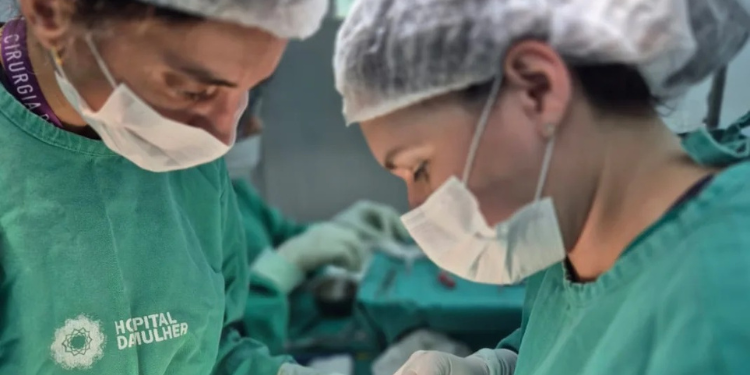 Bebê de 4 dias passa por cirurgia complexa em Mossoró