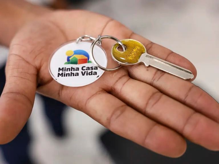 FGTS aumenta teto de renda e preço dos imóveis no Minha Casa, Minha Vida