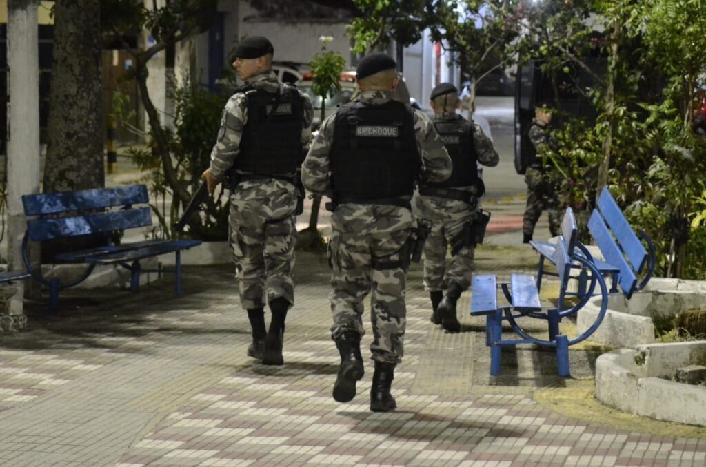 Polícia reforça segurança em Mãe Luiza e Vila de Ponta Negra com operação especial