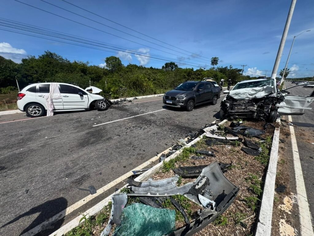 Duas mulheres morrem em colisão na Rota do Sol