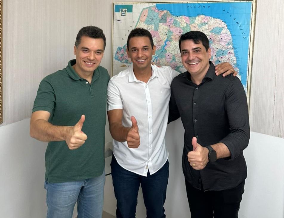 Allyson conquista apoio de ex-prefeito de Apodi e fortalece base no Oeste