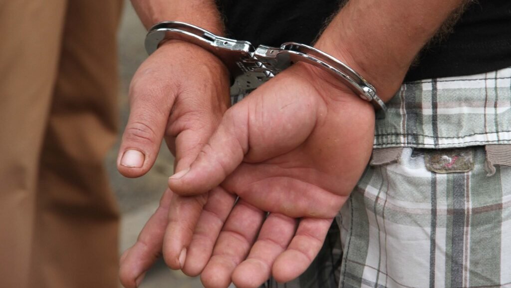 Homem baleado em Parnamirim é preso com mandado em aberto