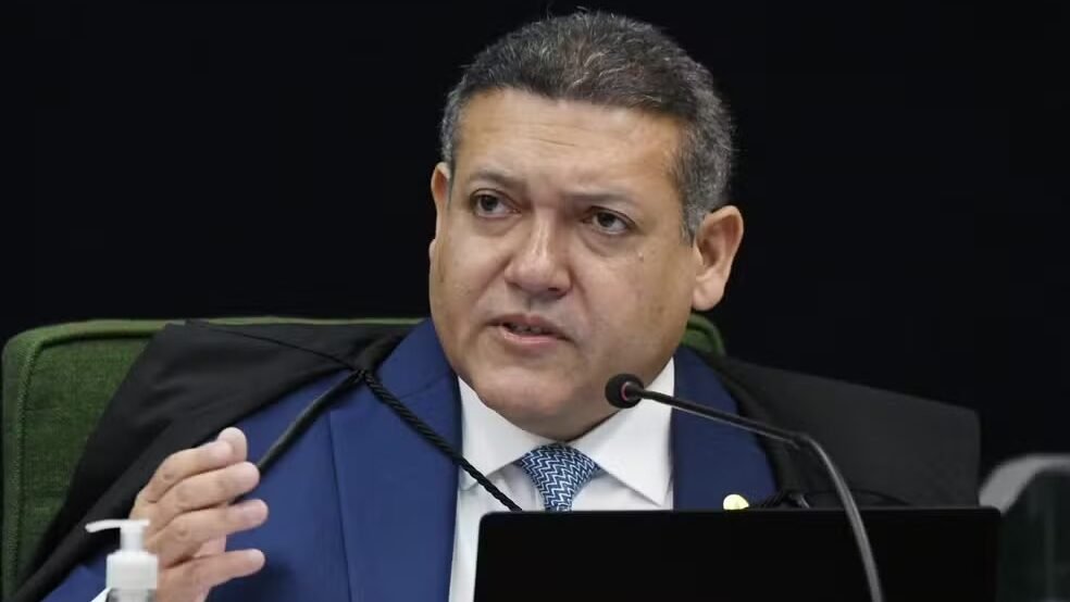 Nunes Marques assume presidência do TSE e comanda eleições de outubro