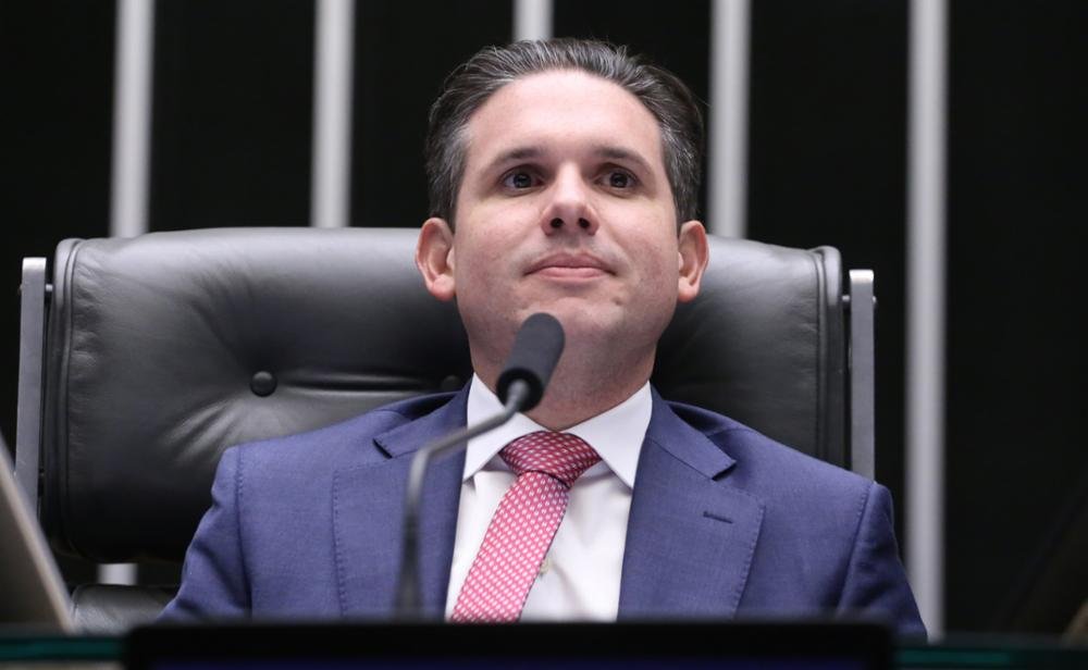 Câmara acelera votação da PEC que acaba com escala 6×1
