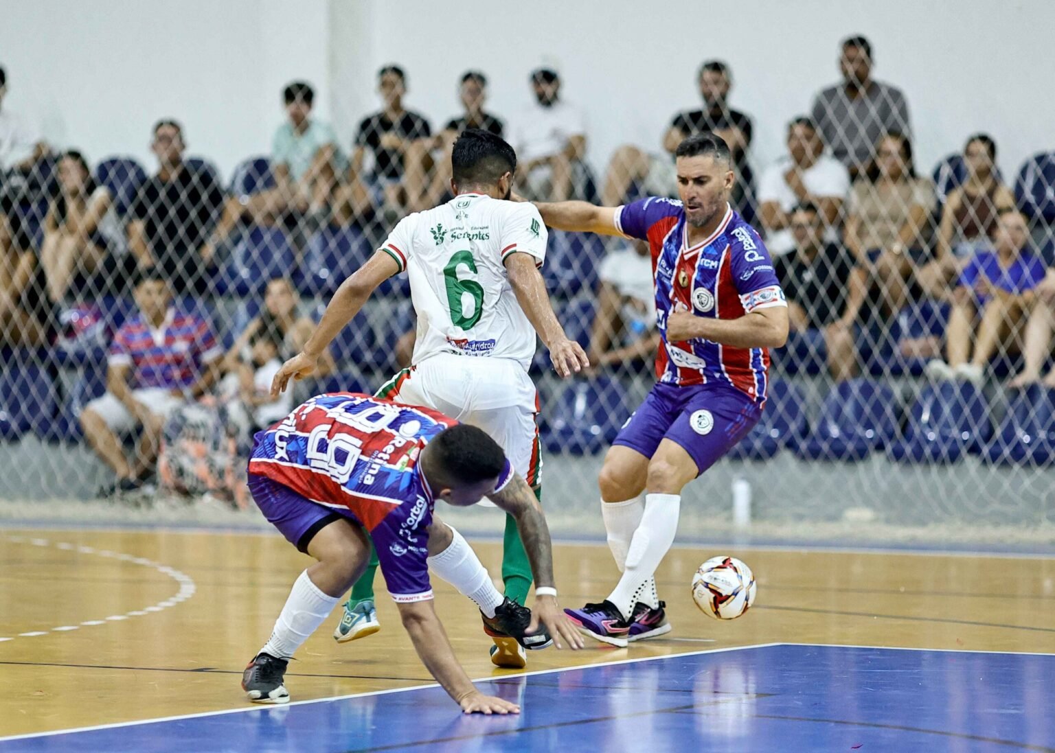 Baraúnas vence Impacto e garante primeira vitória na Série Ouro