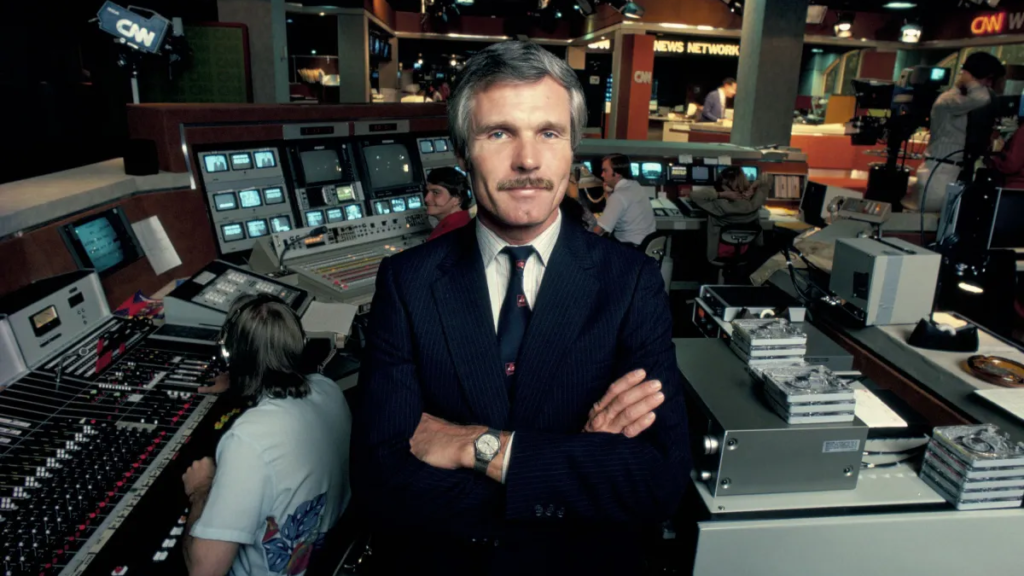 Morre Ted Turner, pioneiro da TV 24 horas, aos 87 anos