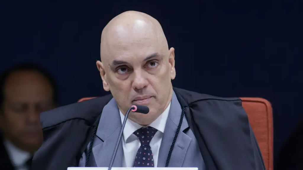 Moraes cobra posição do governo e Congresso sobre redução de penas