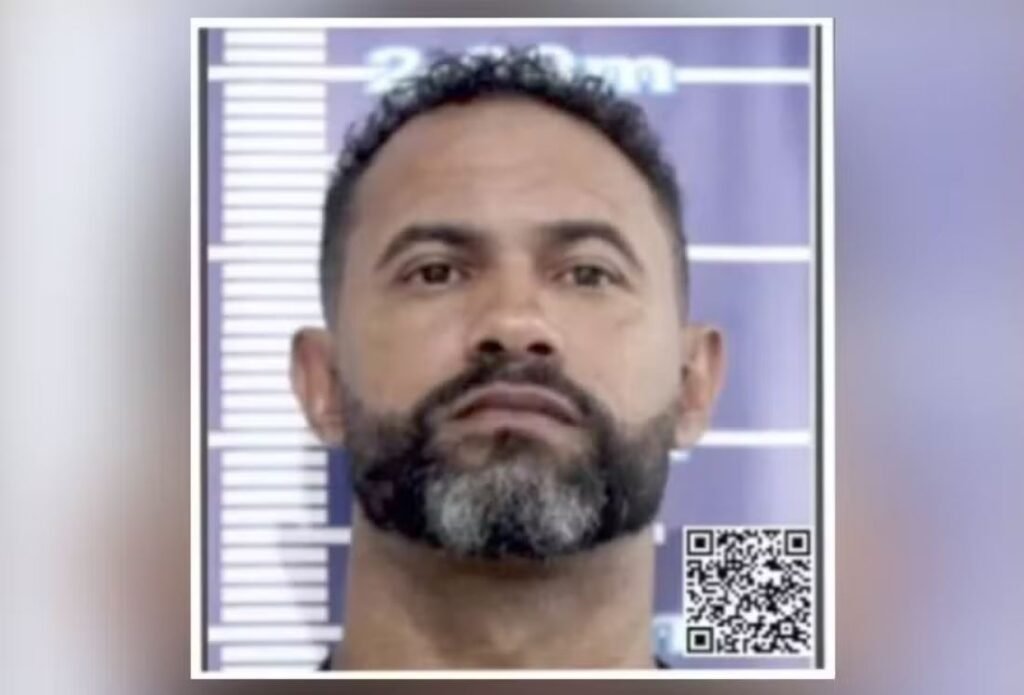 Ex-goleiro Bruno é levado para presídio em Gericinó após prisão no Rio