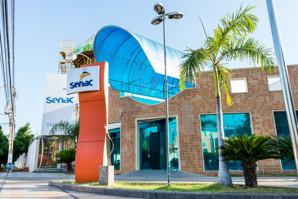 Senac RN oferece quase 3,6 mil vagas gratuitas em cursos presenciais e online