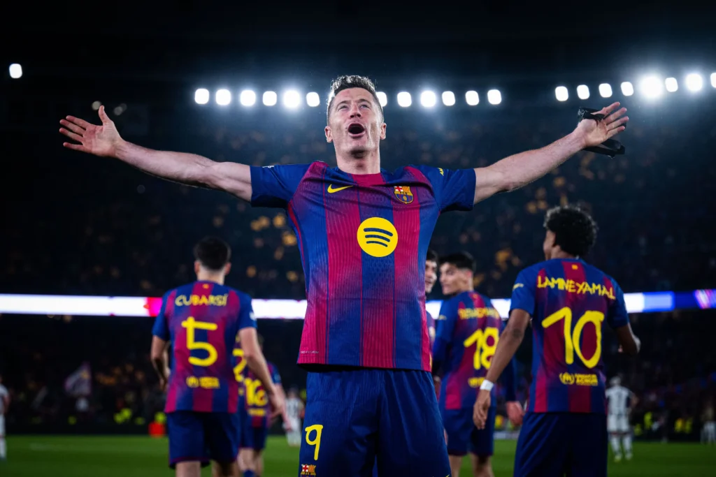 Lewandowski confirma saída do Barcelona ao fim da temporada
