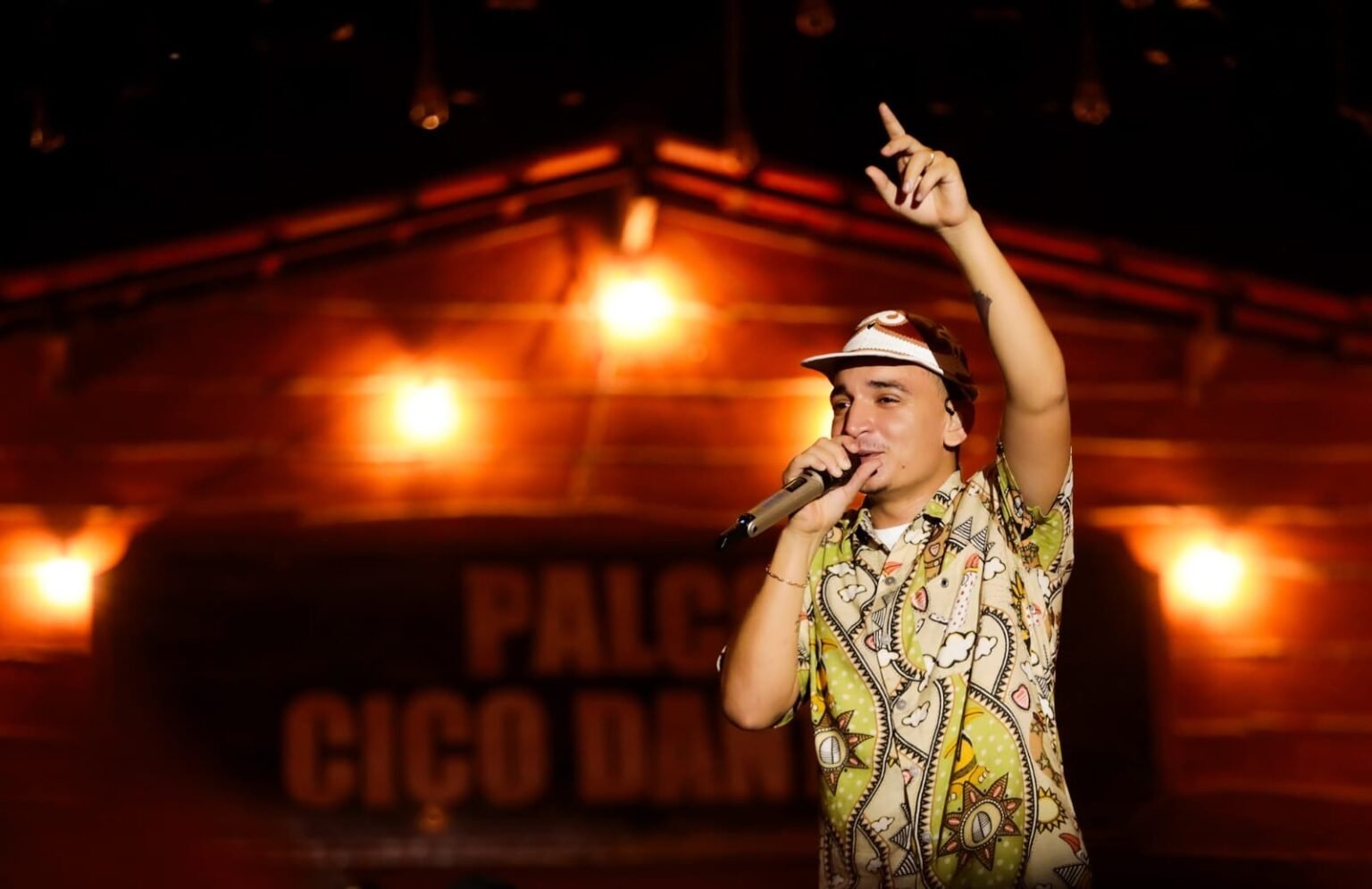 Derradeiro de Maio estreia em Olho D’Água do Borges com grandes nomes