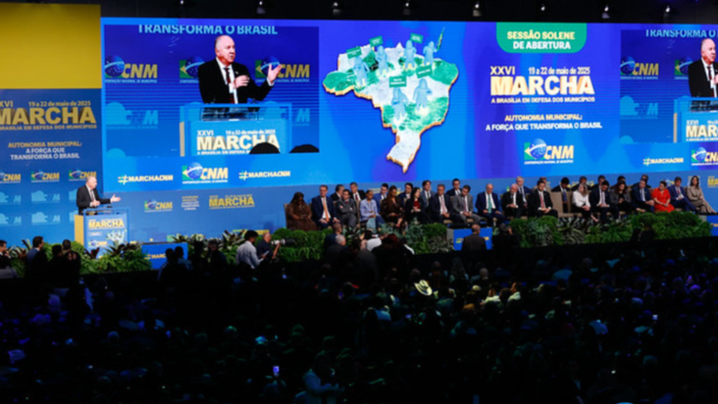 Marcha dos Prefeitos reúne mais de 15 mil em Brasília com foco em eleições e segurança