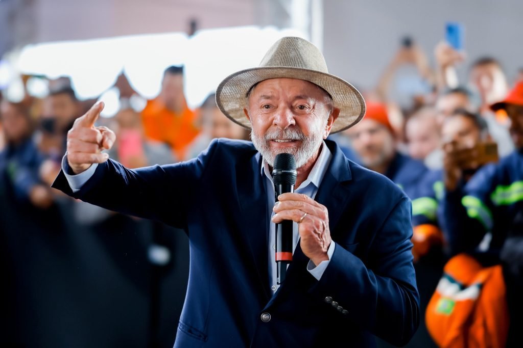 Lula reforça que Brasil mantém controle sobre minerais estratégicos