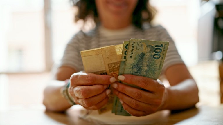 INSS libera segunda parcela do 13º salário a partir desta segunda