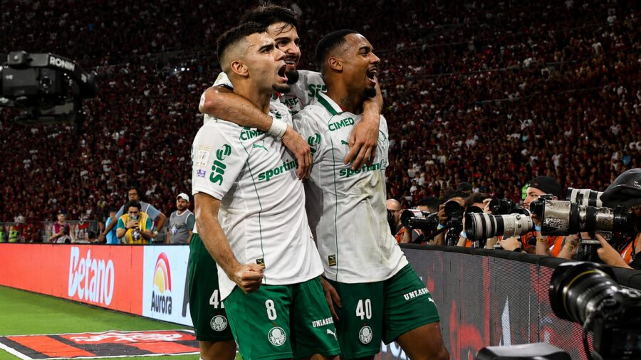Palmeiras vence Flamengo no Maracanã e abre sete pontos no Brasileiro