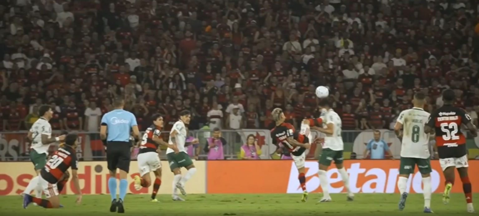 CBF libera áudio do VAR que confirmou expulsão de Carrascal contra o Palmeiras