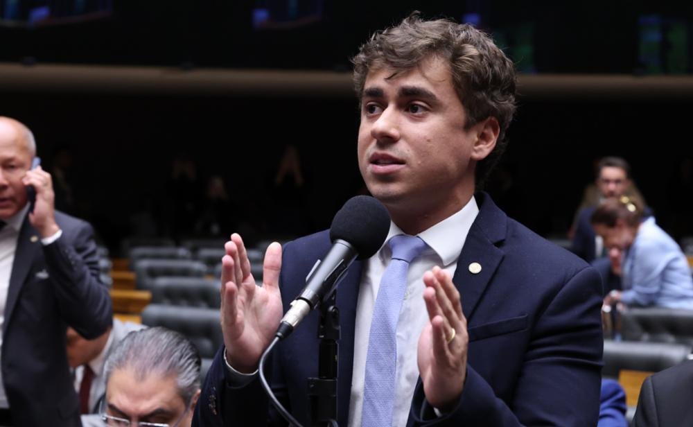 Nikolas alerta para risco de demissões após aprovação da PEC da redução da jornada