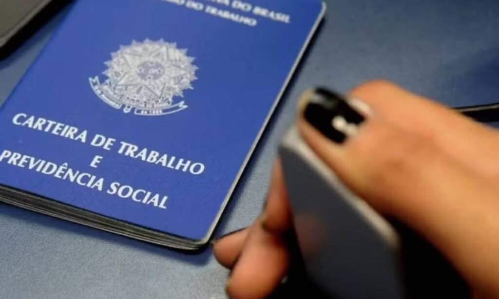 RN fecha vagas com carteira assinada e tem 3º pior desempenho do país em abril