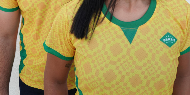 Venda de camisas da seleção em Mossoró ajuda campanha contra o câncer
