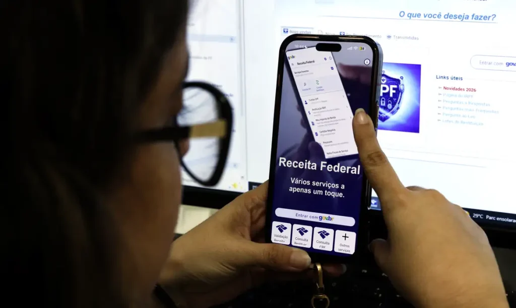 Último dia para entregar Imposto de Renda termina nesta sexta