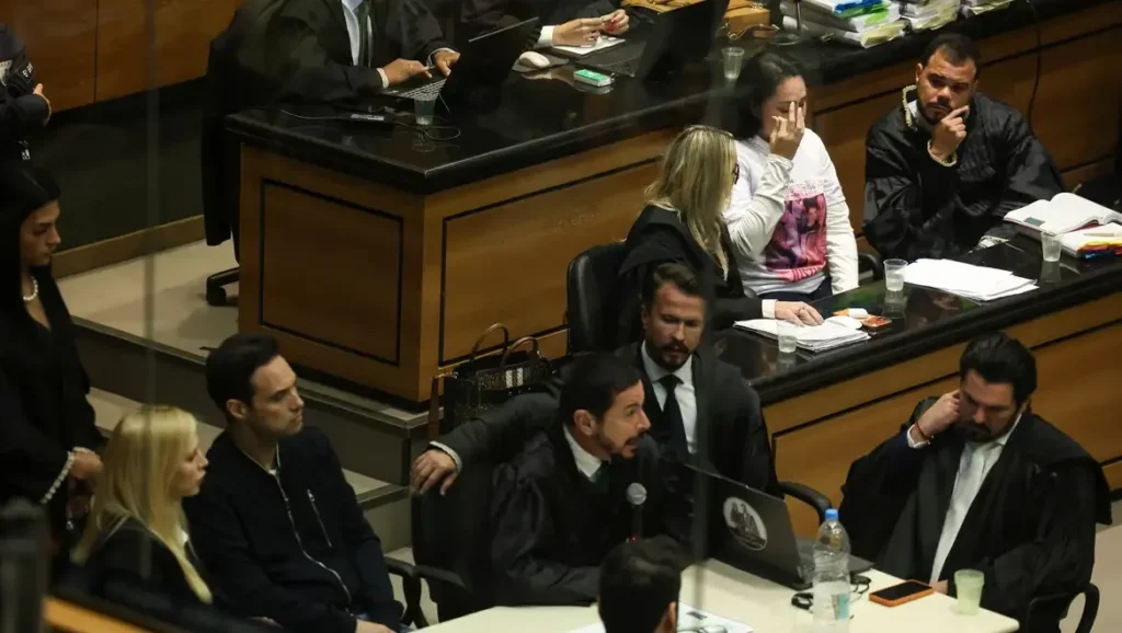 Julgamento de Jairinho e Monique chega ao sétimo dia