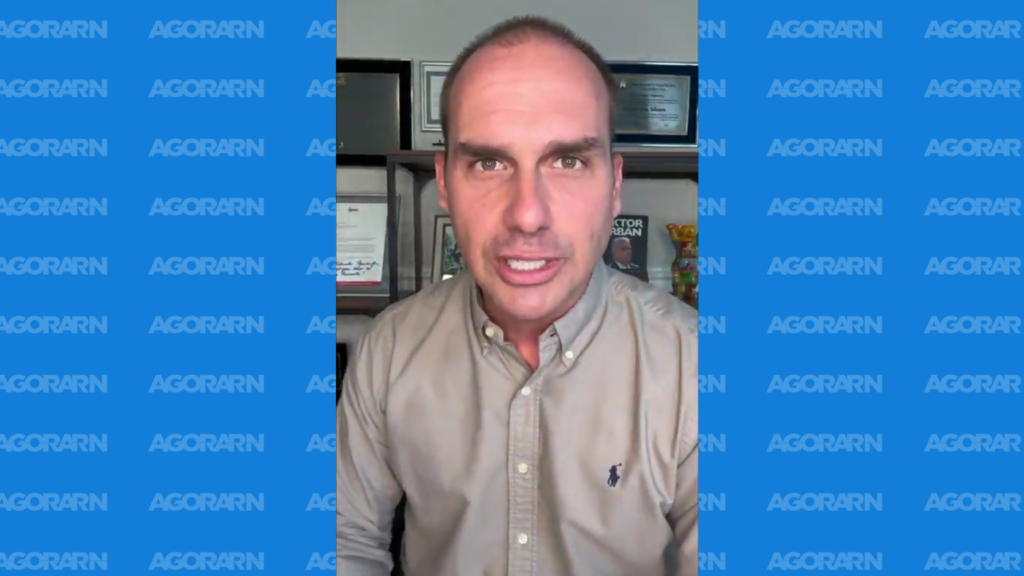 Eduardo Bolsonaro nega ter sugerido trocar o Pix pelo Zelle