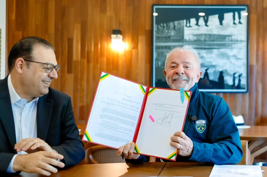 Lula sanciona renovação automática da CNH para motoristas sem multas