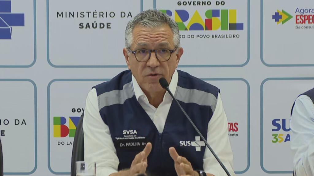 Vacina da dengue: mortes ocorreram entre profissionais de saúde, diz Ministério